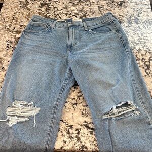Gently Used Universal thread 90s Baggy Distressed Light Blue Jeans
